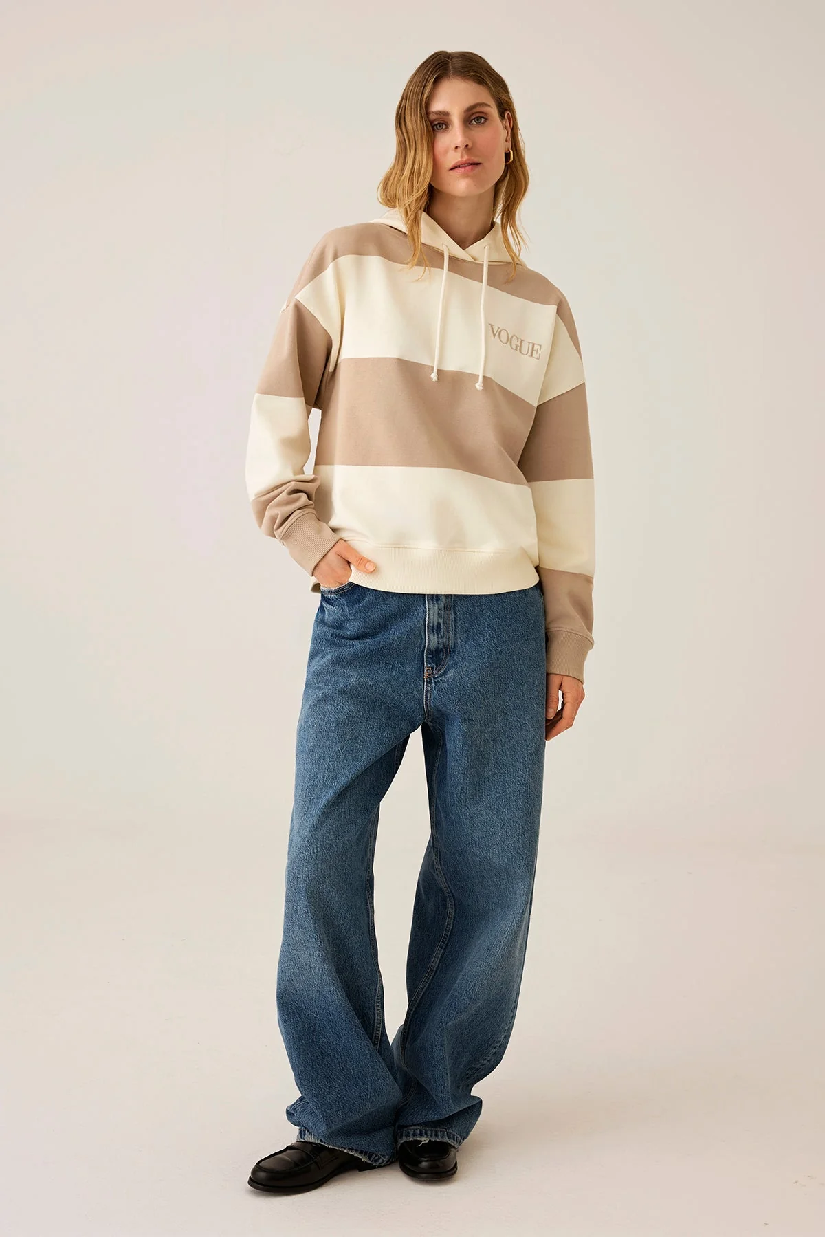 VOGUE Oversized Hoodie Beige Bold Stripes - Image 3