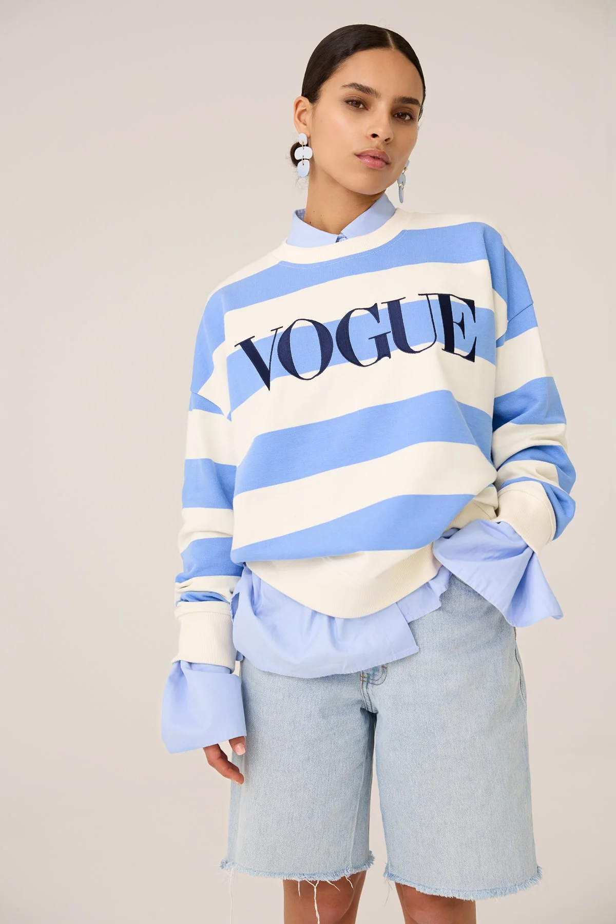 VOGUE Sweatshirt Sky Blue Striped Embroidered Logo - Image 6